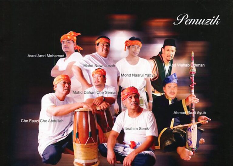 2009 Makyung Raja Besar Senyanya Cast and production crew list 12